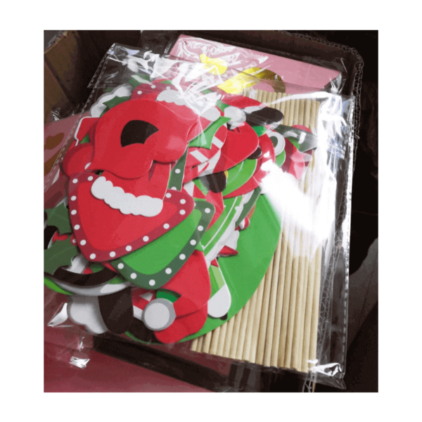 christmas photo props, various christmas photo booth props, christmas photo shoot props, the decorations in the bag
